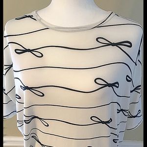 Women’s Lularoe Shirt XXS